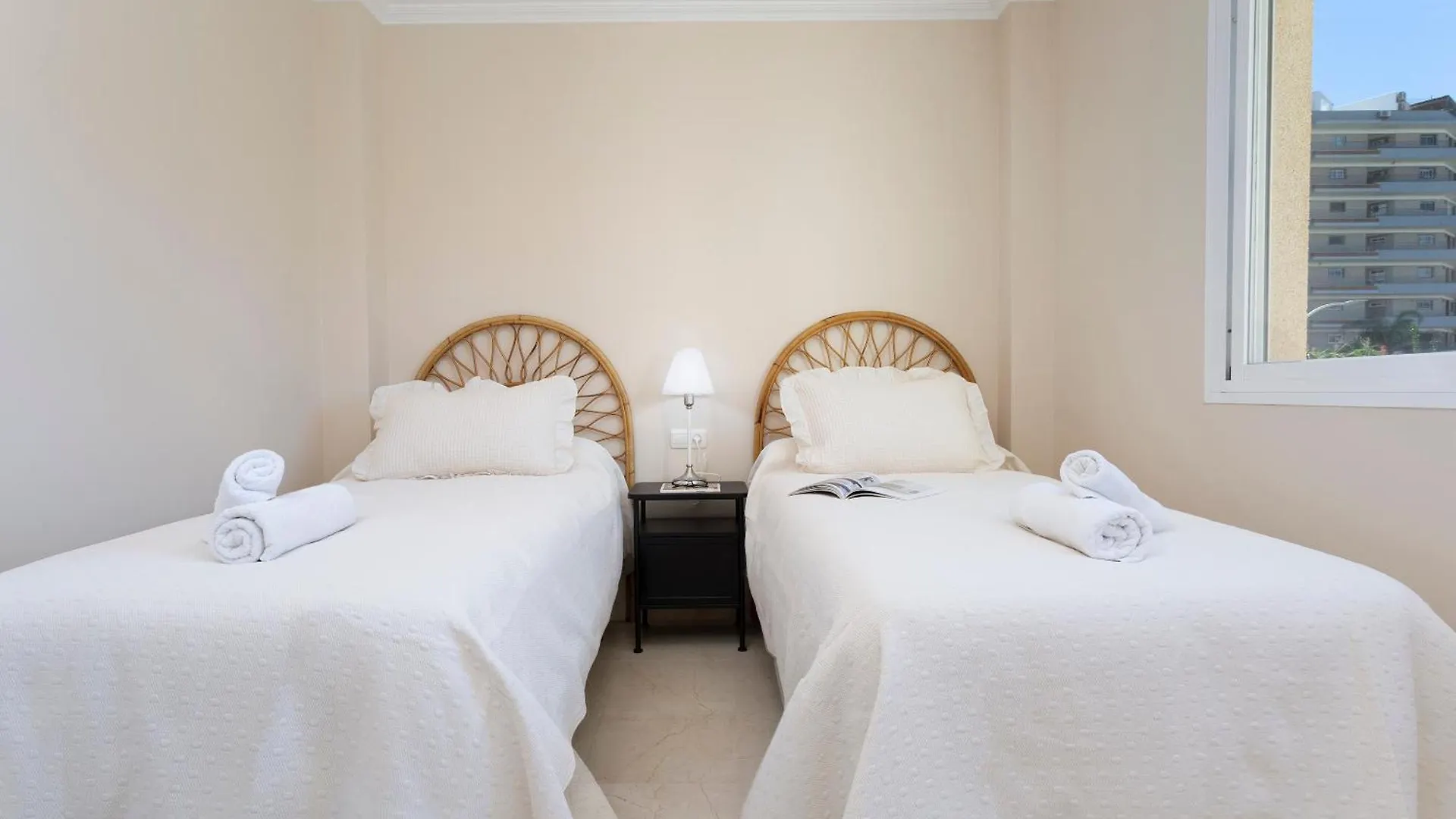 Sunstay Costa Lago Flat III Torremolinos Apartment